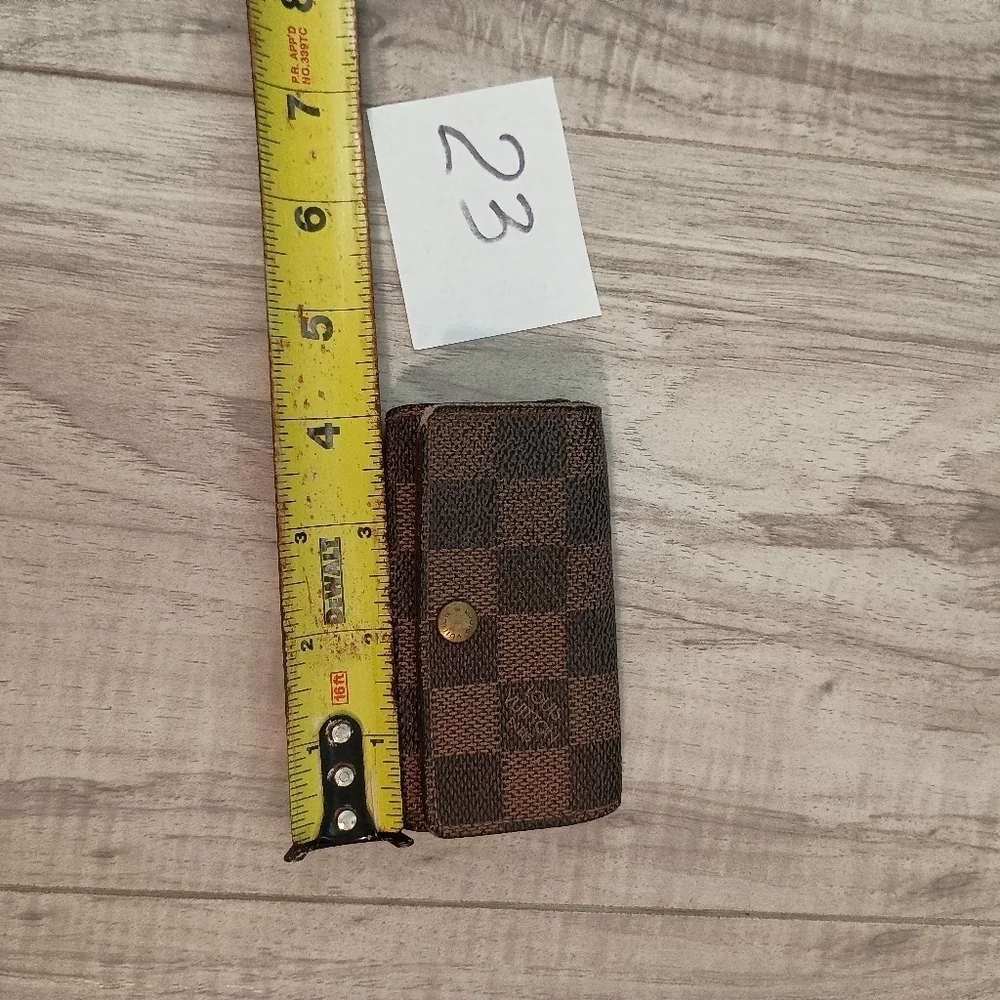louis vuitton damier eben key card holder
